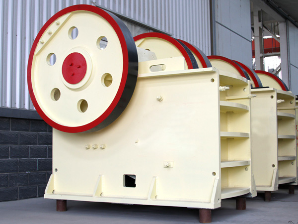 生產(chǎn)沙石的900x1200鄂破具體參數(shù)，價格